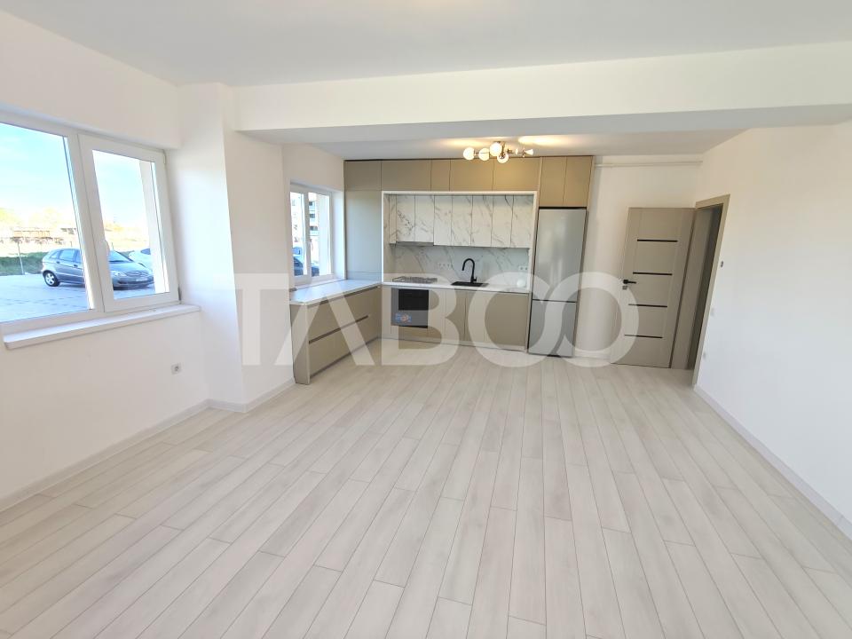 Apartament 3 camere 2 bai 1 parcare - decomandat si intabulat in Sibiu