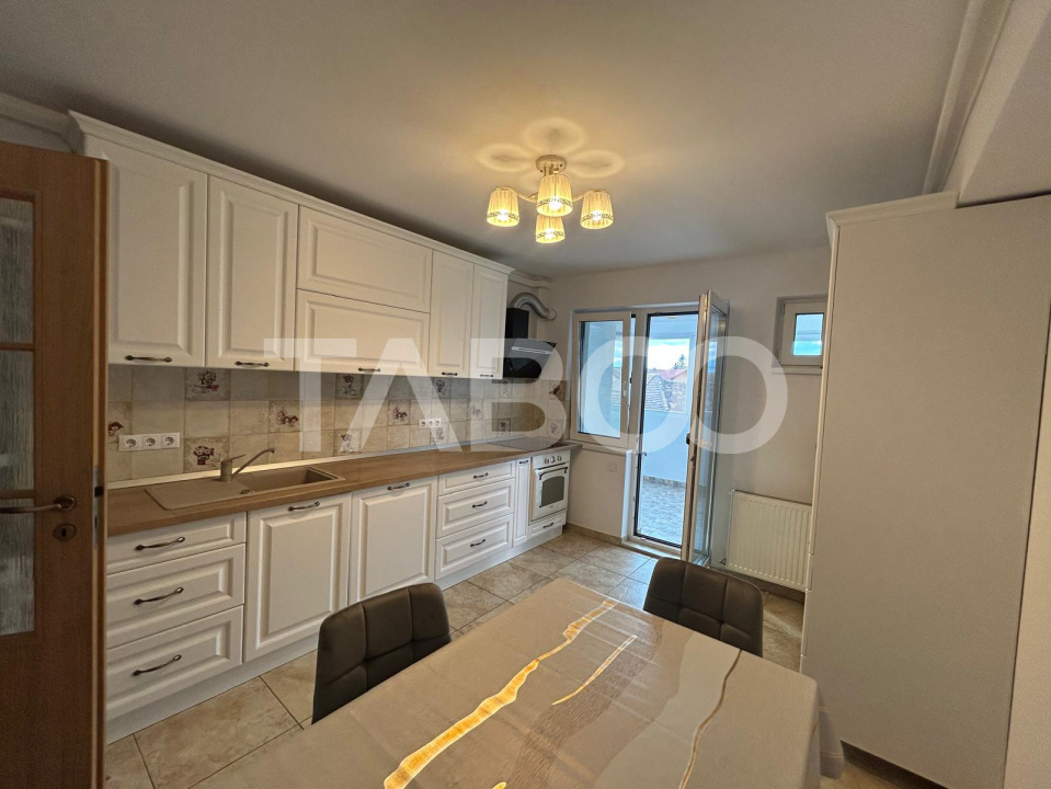 Apartament 3 camere 2 bai 2 balcoane 90 mpu loc parcare Mihai Viteazu