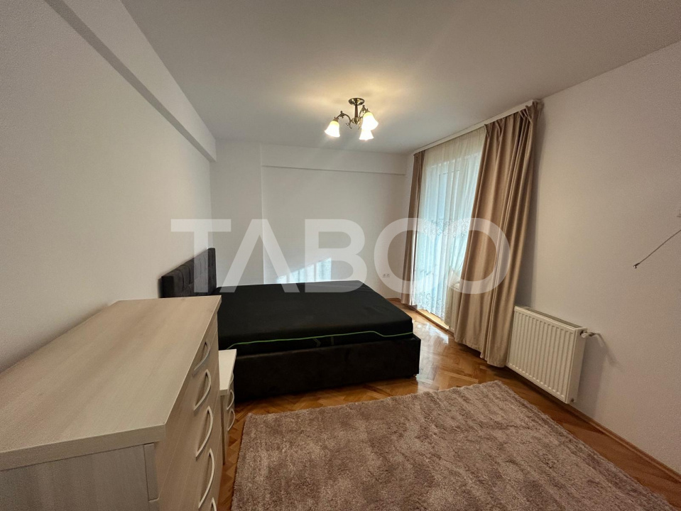 Apartament 3 camere 2 bai 2 balcoane 90 mpu loc parcare Mihai Viteazu