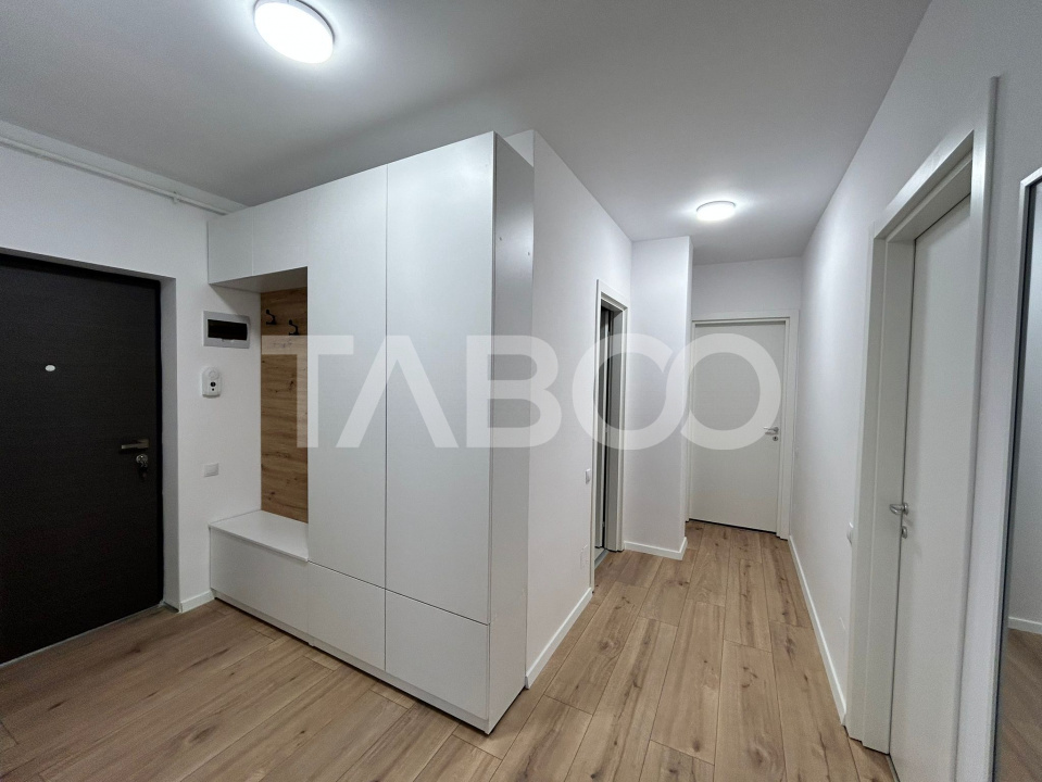 Apartament 3 camere 2 bai 2 balcoane si loc de parcare de inchiriat 