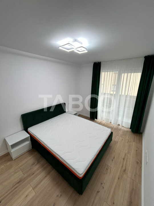 Apartament 3 camere 2 bai 2 balcoane si loc de parcare de inchiriat 