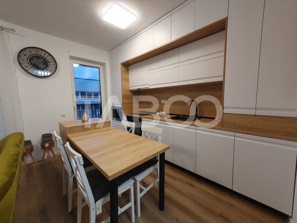 Apartament 3 camere 2 bai 2 locuri parcare bloc lift Stefan cel Mare
