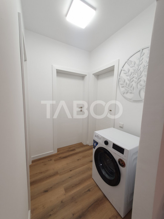 Apartament 3 camere 2 bai 2 locuri parcare bloc lift Stefan cel Mare