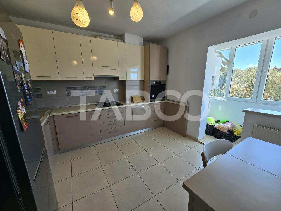 Apartament 3 camere 2 bai 3 balcoane pet frendly Constitutiei Sibiu