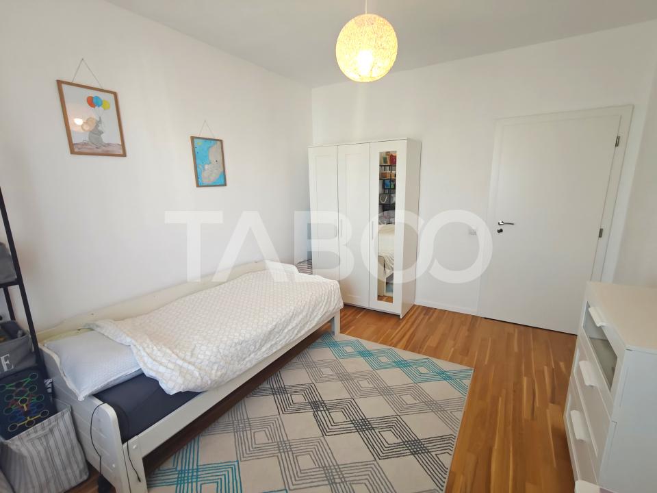 Apartament 3 camere 2 bai 76 mp utili + pod in Selimbar - zona Brana