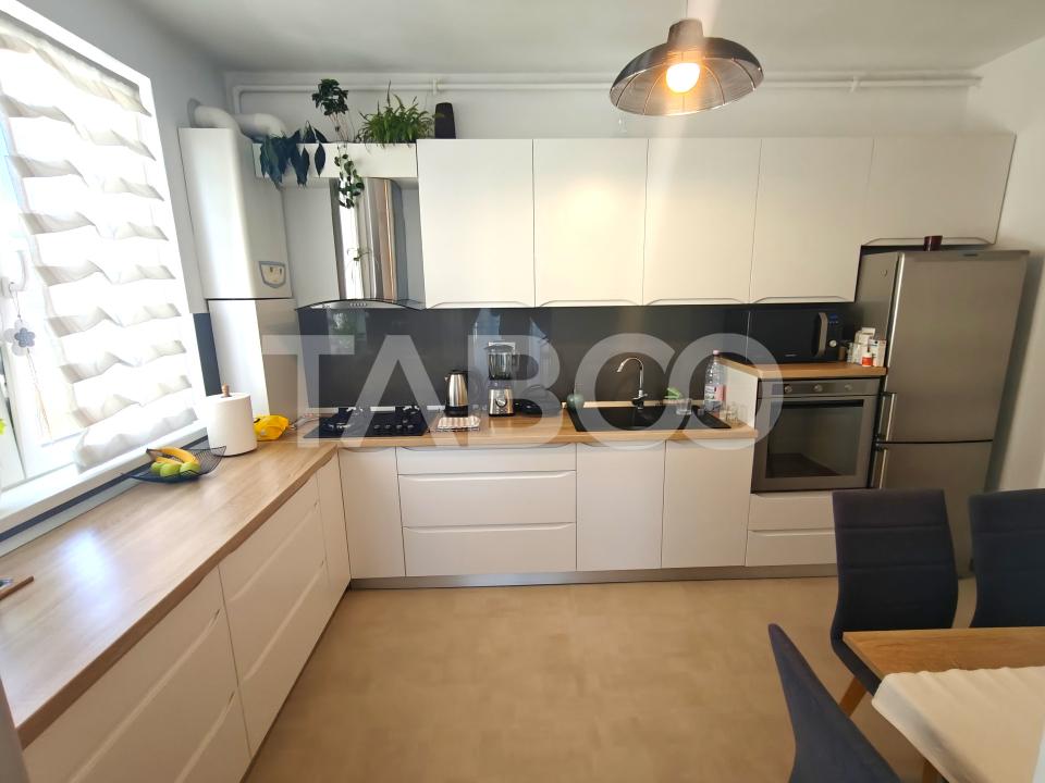 Apartament 3 camere 2 bai cu pod si parcare in zona Brana - Selimbar