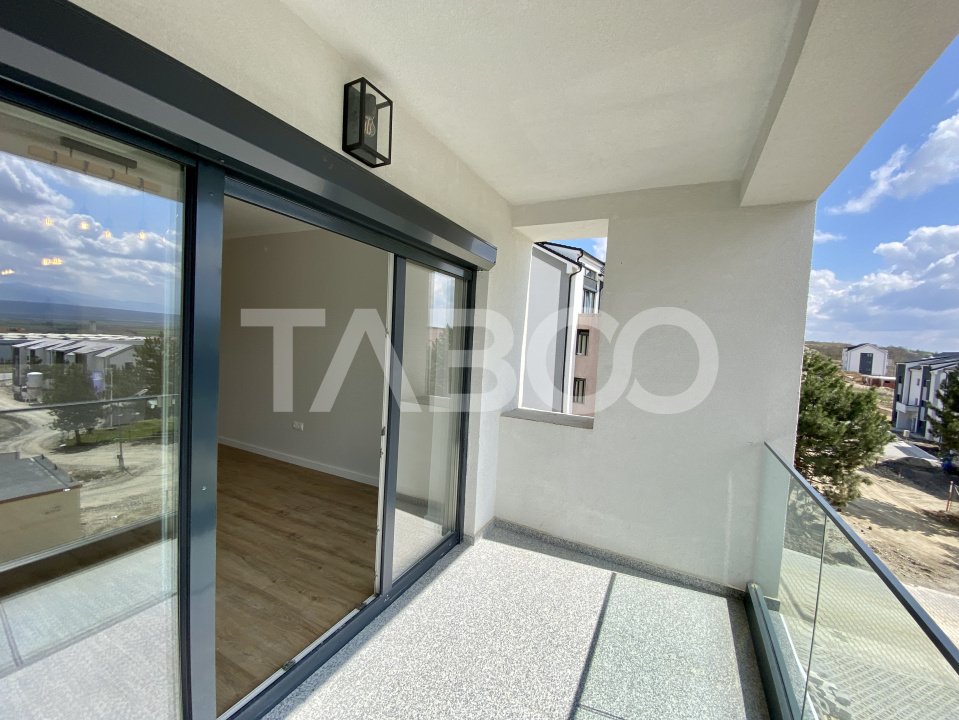 Apartament 3 camere 2 bai cu terasa de 15 mp - predare la cheie