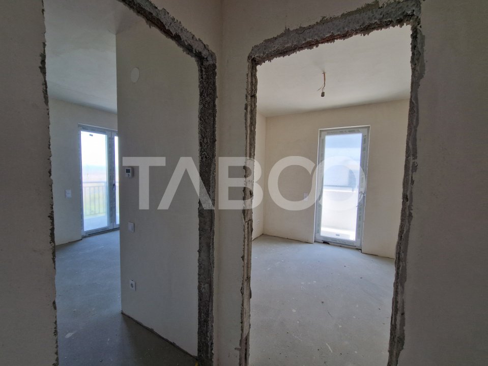 Apartament 3 camere 2 bai ETAJ 1 boxa la subsol Turnisor