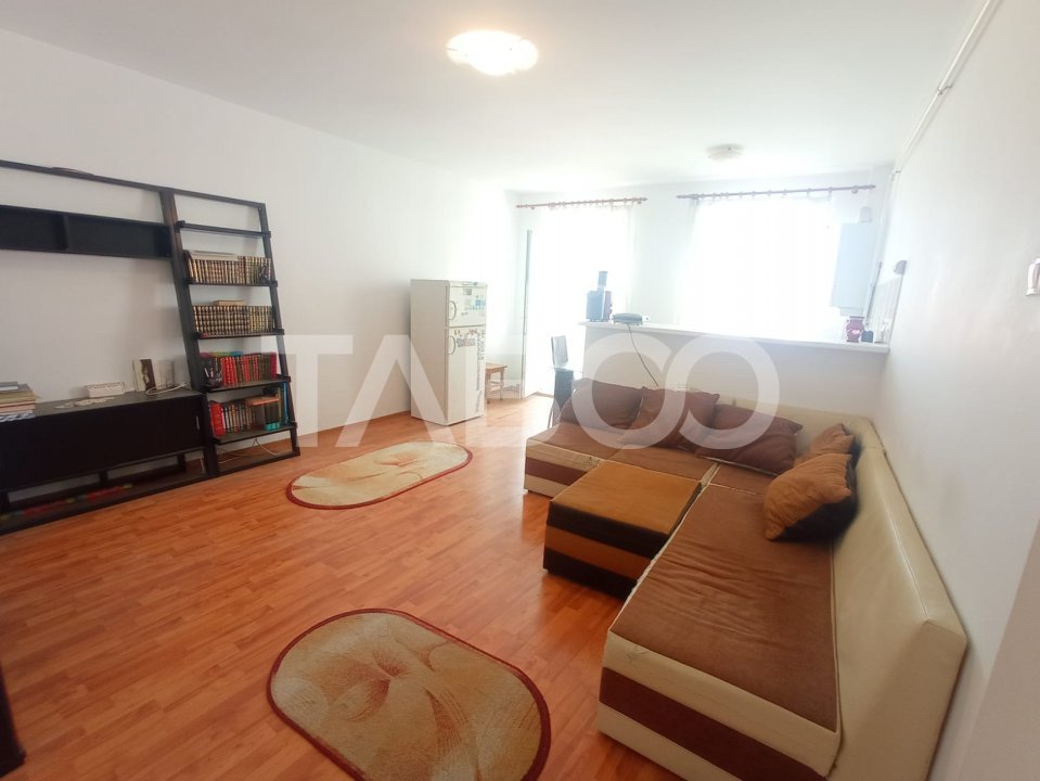 apartament-3-camere-2-bai-la-etaj-1-de-vanzare-in-zona-terezian-sibiu-P17284