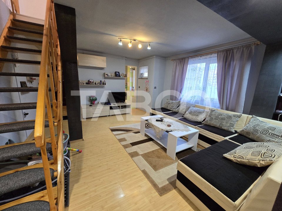 Apartament 3 camere 2 bai mobilat Mihai Viteazu Sibiu comision 0