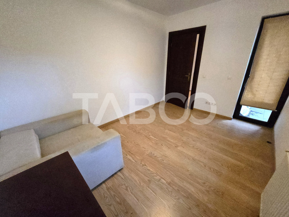 Apartament 3 camere 2 balcoane 2 bai 105 mpu etaj 1 Calea Dumbravii