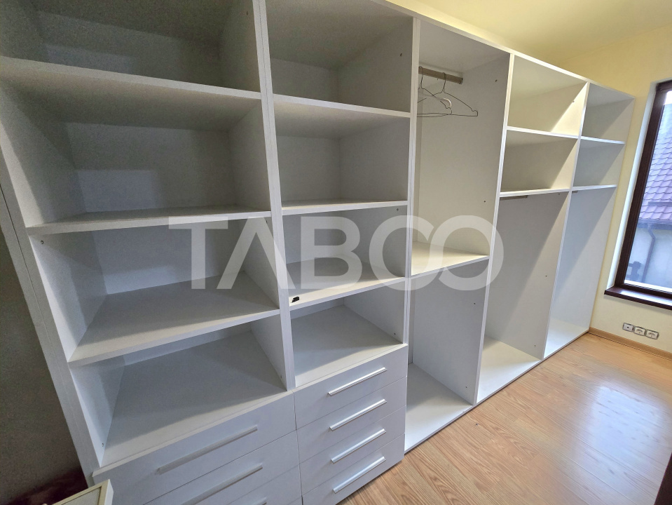 Apartament 3 camere 2 balcoane 2 bai 105 mpu etaj 1 Calea Dumbravii