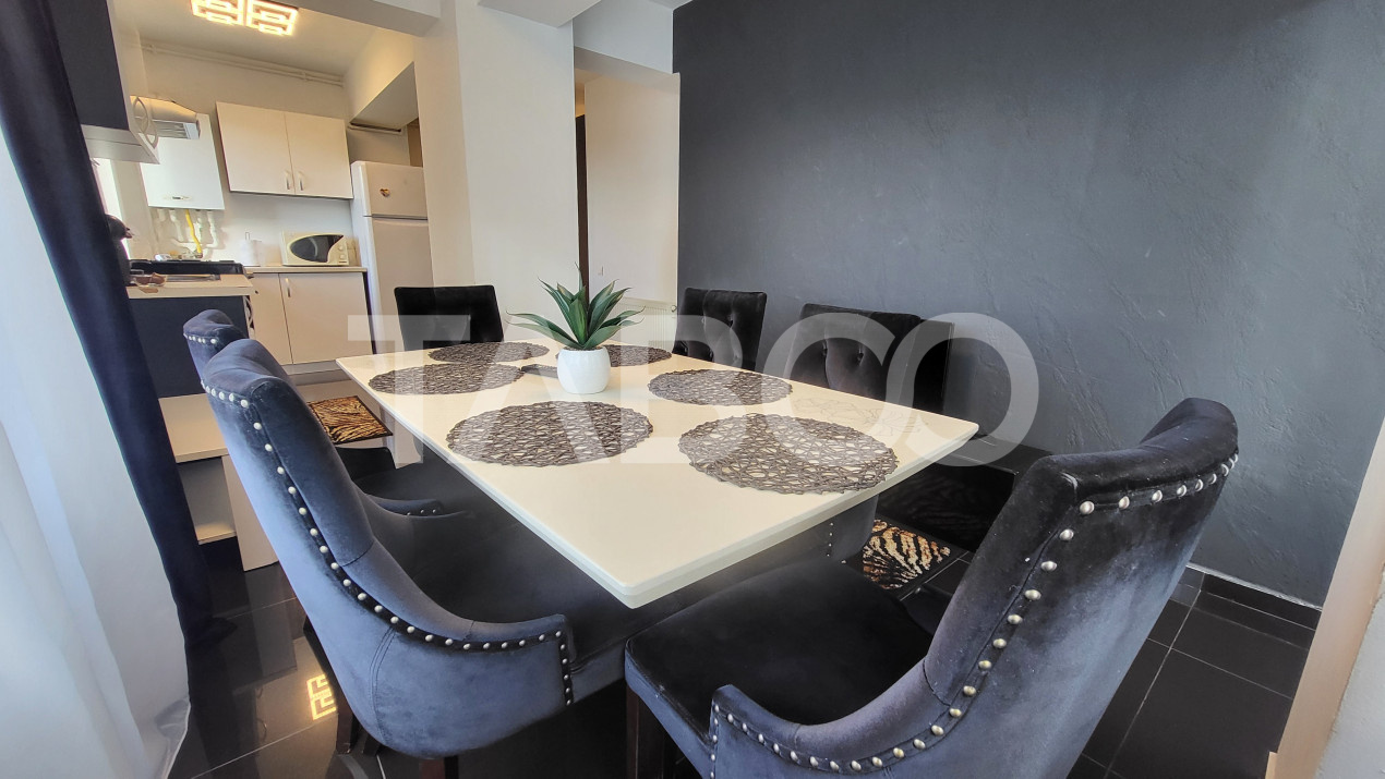 Apartament 3 camere 2 balcoane etaj intermediar Mihai Viteazul