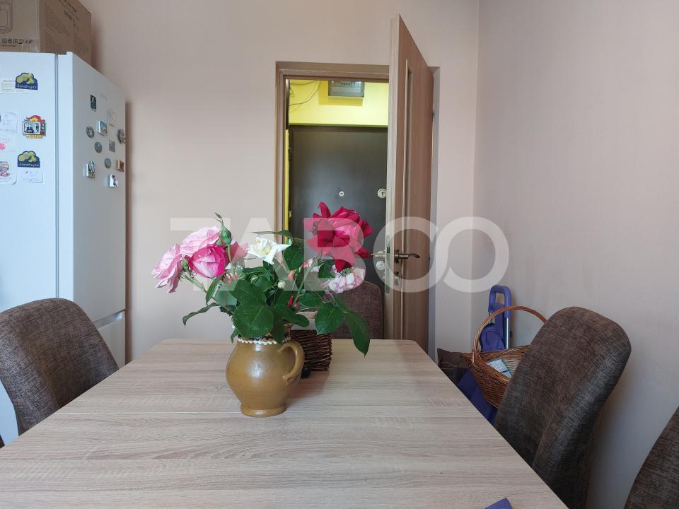 Apartament 3 camere 45 mp mobilat utilat Mihai Viteazul Sibiu