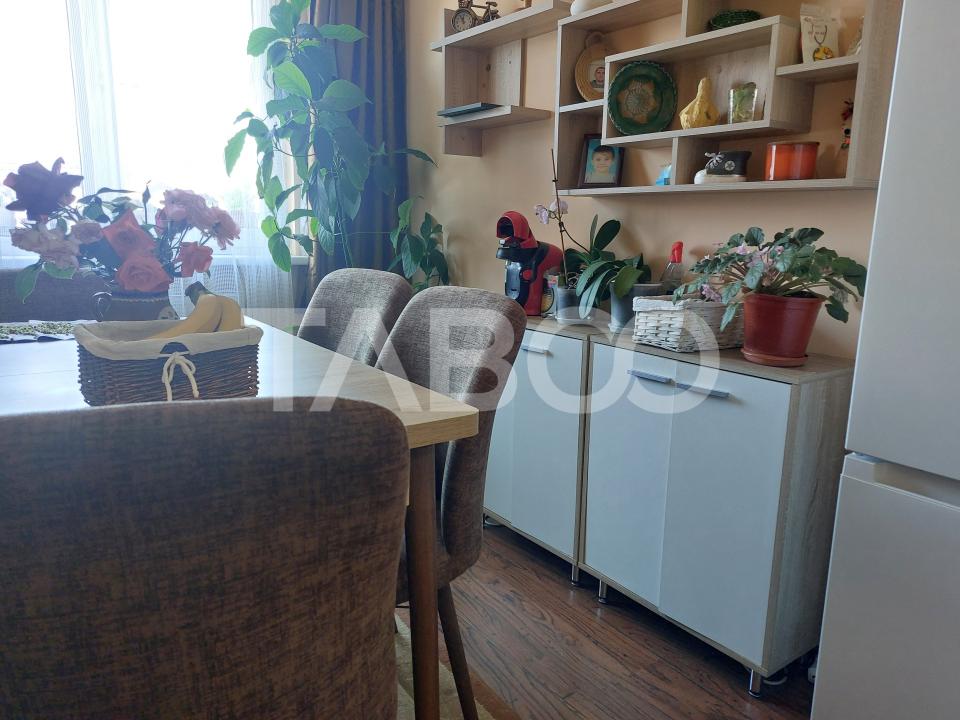 Apartament 3 camere 45 mp mobilat utilat Mihai Viteazul Sibiu