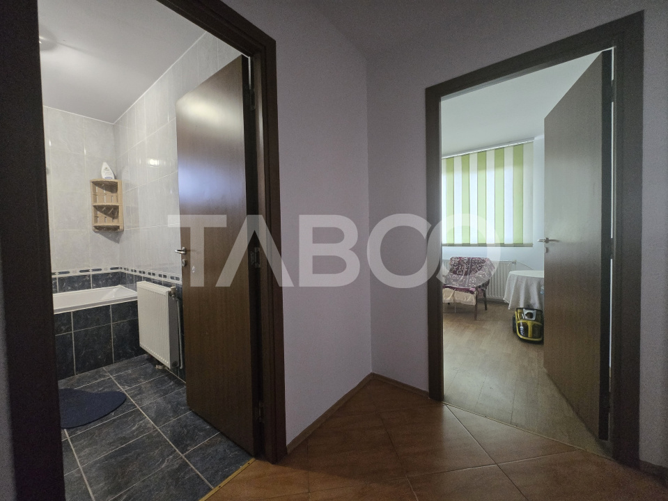 Apartament 3 camere 51mp cu 2 balcoane zona Mihai Viteazul Sibiu
