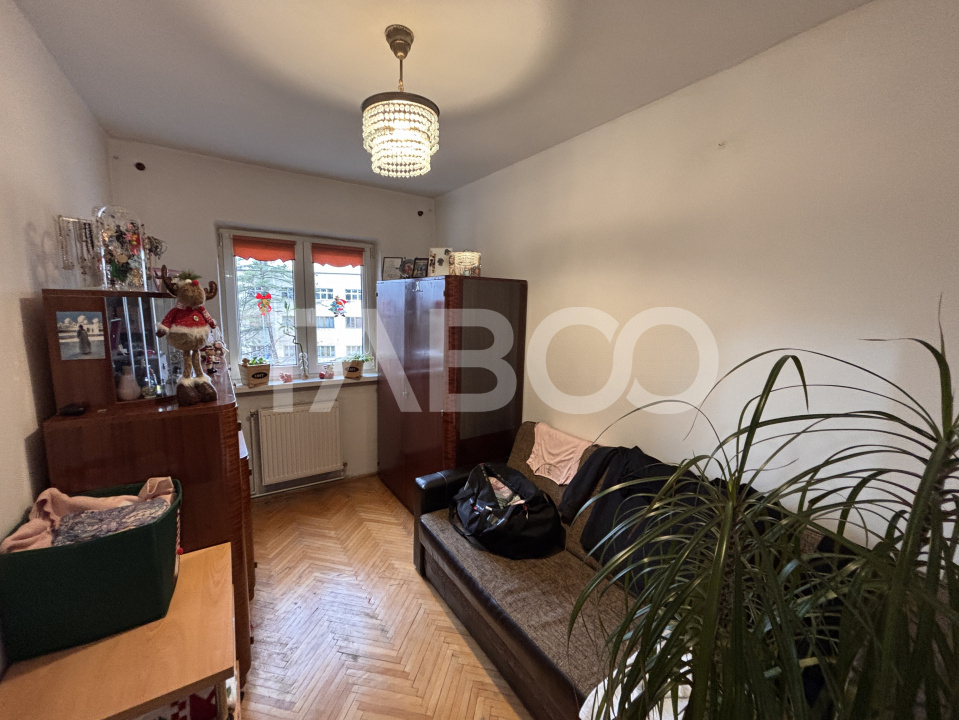 Apartament 3 camere 55 mpu 2 balcoane etaj 2 + pivnita Valea Aurie