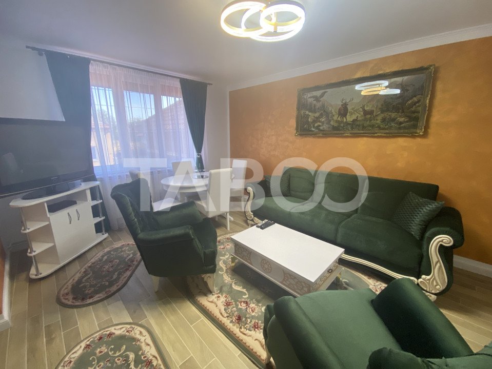 Apartament 3 camere 60mp utili mobilat utilat curte Centru Alba Iulia 