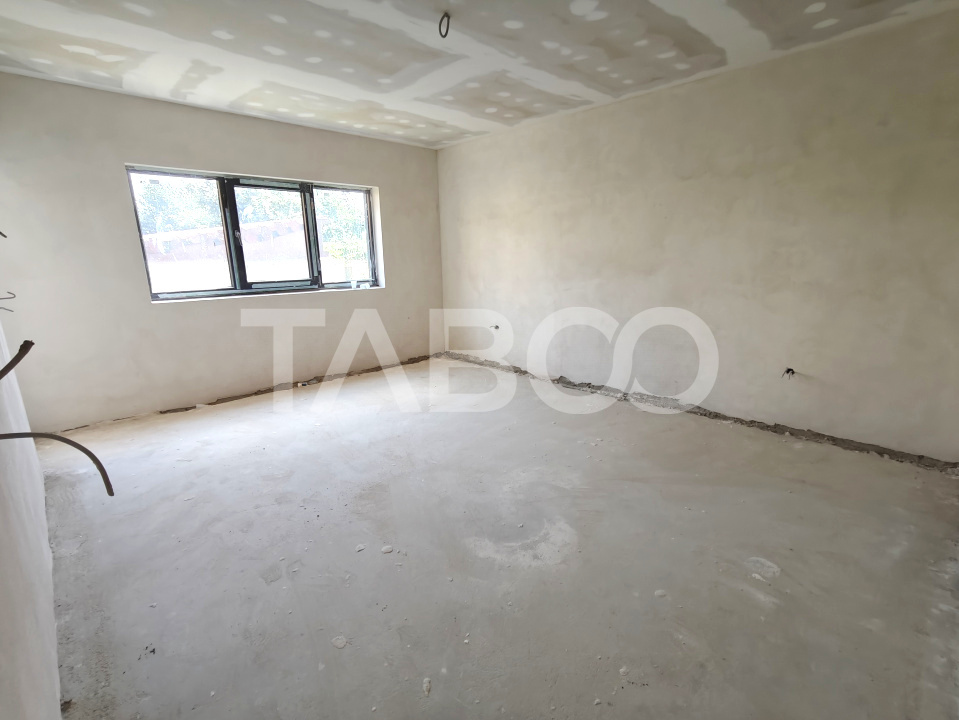 Apartament 3 camere 63 mp - geam la baie balcon - etaj 1 - parcare