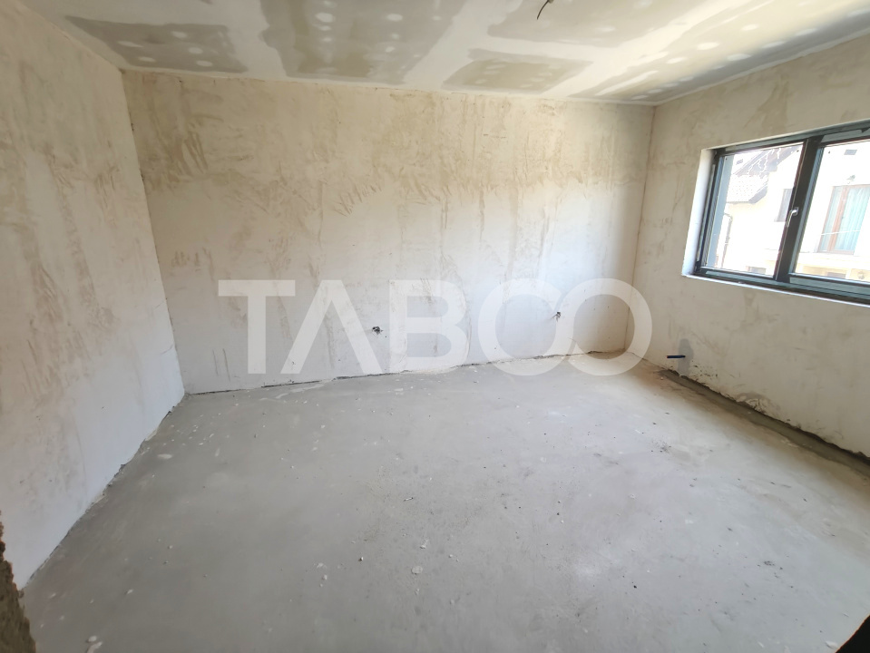 Apartament 3 camere 63 mp - geam la baie balcon - etaj 1 - parcare