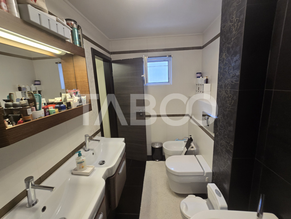 Apartament 3 camere 64mpu etaj intermediar 1 zona Turnisor Sibiu