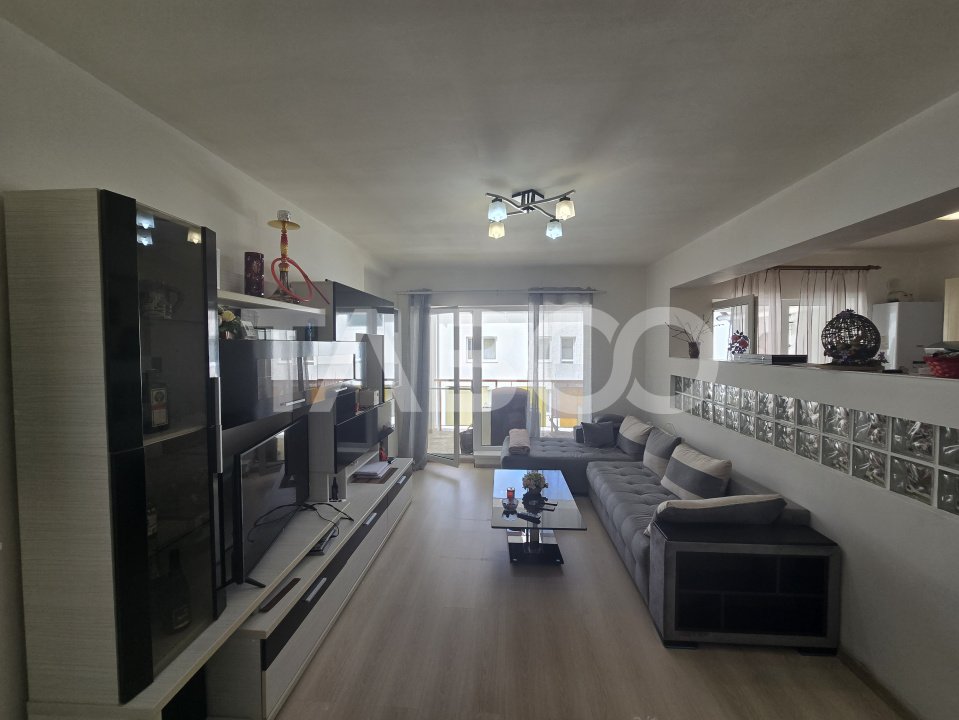 Apartament 3 camere 67 mpu 2 balcoane loc de parcare in Arhitectilor
