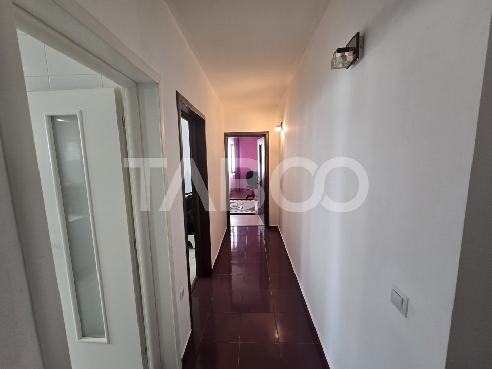 Apartament 3 camere 67 mpu 2 balcoane loc de parcare in Arhitectilor