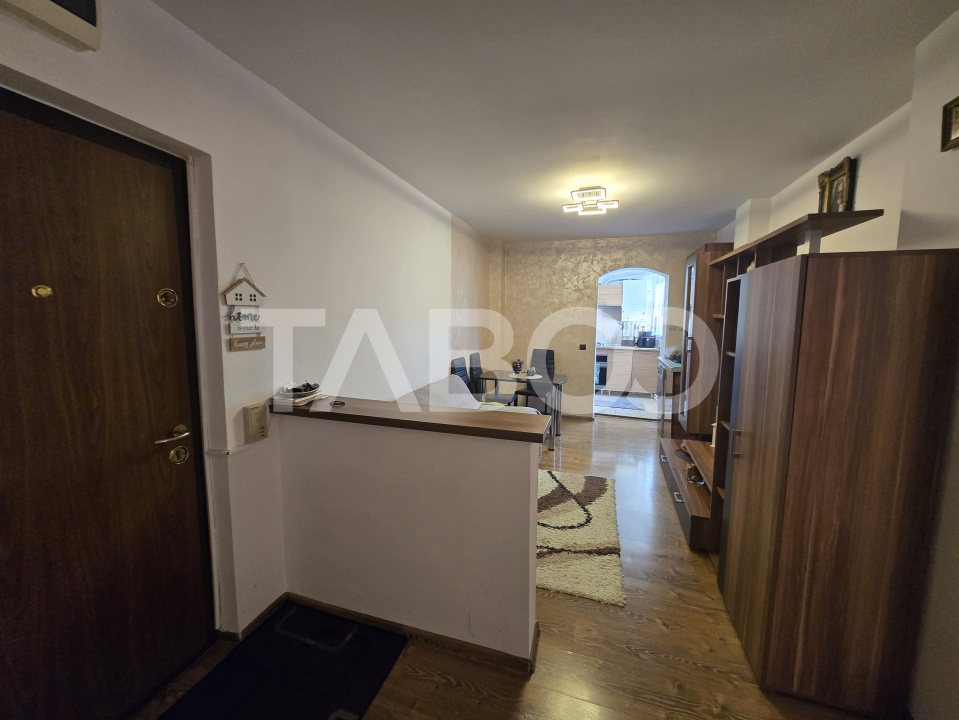 Apartament 3 camere 68 mpu decomandat cu balcon zona Siretului Sibiu