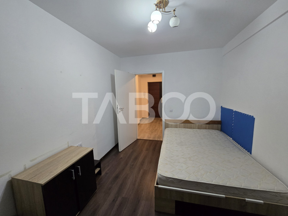 Apartament 3 camere 72 mpu etaj intermediar balcon 11m Doamna Stanca