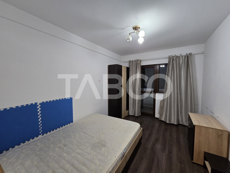 Apartament 3 camere 72 mpu etaj intermediar balcon 11m Doamna Stanca