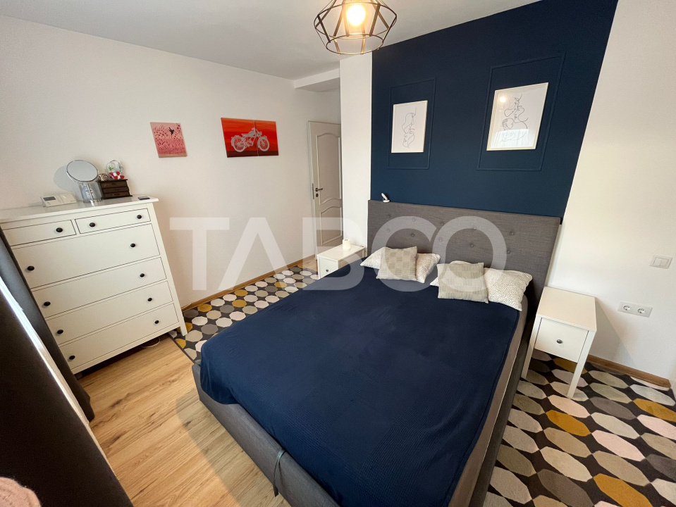 Apartament 3 camere 72 mpu terasa 11 mp Kogalniceanu zona Piata Cluj