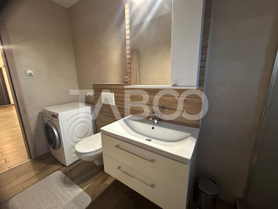 Apartament 3 camere 72mpu cu balcon si parcare privata in Kogalniceanu