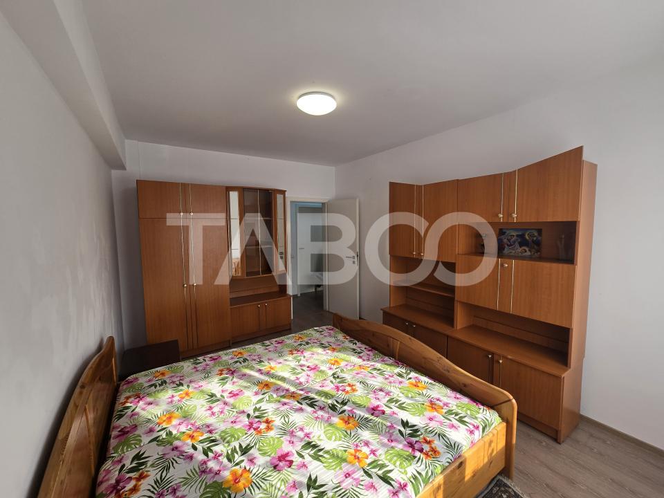 Apartament 3 camere 73 mpu balcon 6 m loc de parcare zona Turnisor