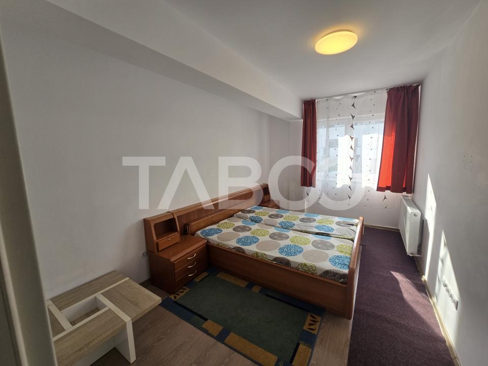 Apartament 3 camere 73 mpu balcon 6 m loc de parcare zona Turnisor