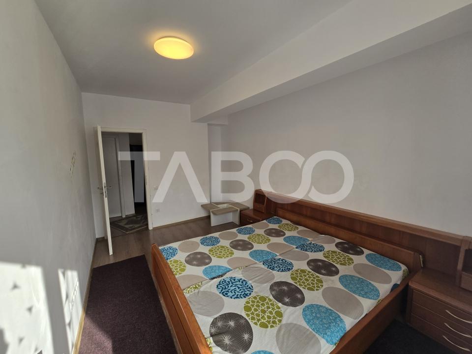 Apartament 3 camere 73 mpu balcon 6 m loc de parcare zona Turnisor