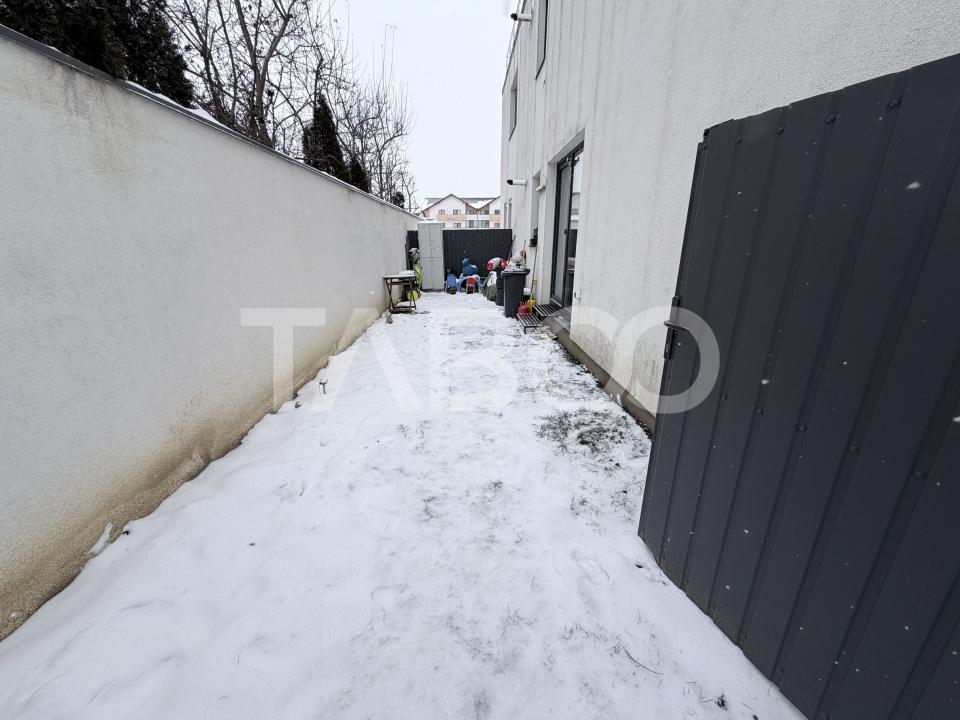 Apartament 3 camere 73 mpu curte 32 mp Str Radu Patrulius Arhitectilor