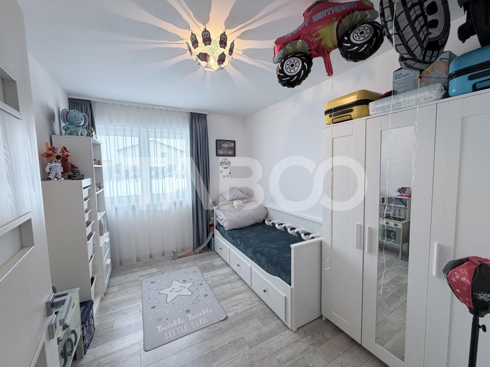 Apartament 3 camere 73 mpu curte 32 mp Str Radu Patrulius Arhitectilor