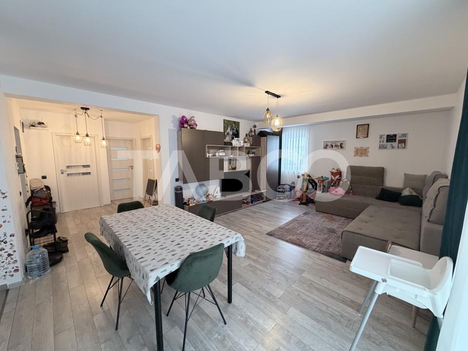 Apartament 3 camere 73 mpu curte 32 mp Str Radu Patrulius Arhitectilor