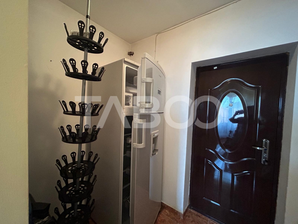 Apartament 3 camere 74 mpu  de vanzare in Terezian Sibiu 