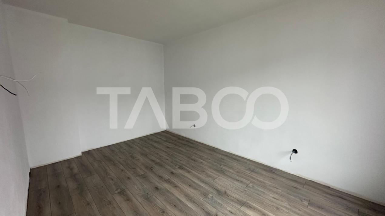 Apartament 3 camere  76 mpu 3 locuri de parcare Turnisor Sibiu 
