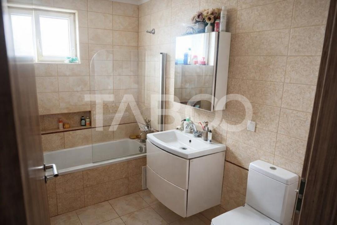 Apartament 3 camere 76mpu mobilat utilat 2 bai Selimbar de vanzare