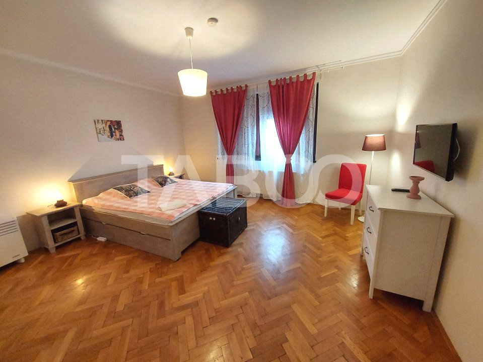 Apartament 3 camere 80 mpu si garsoniera 24 mpu Centrul Istoric