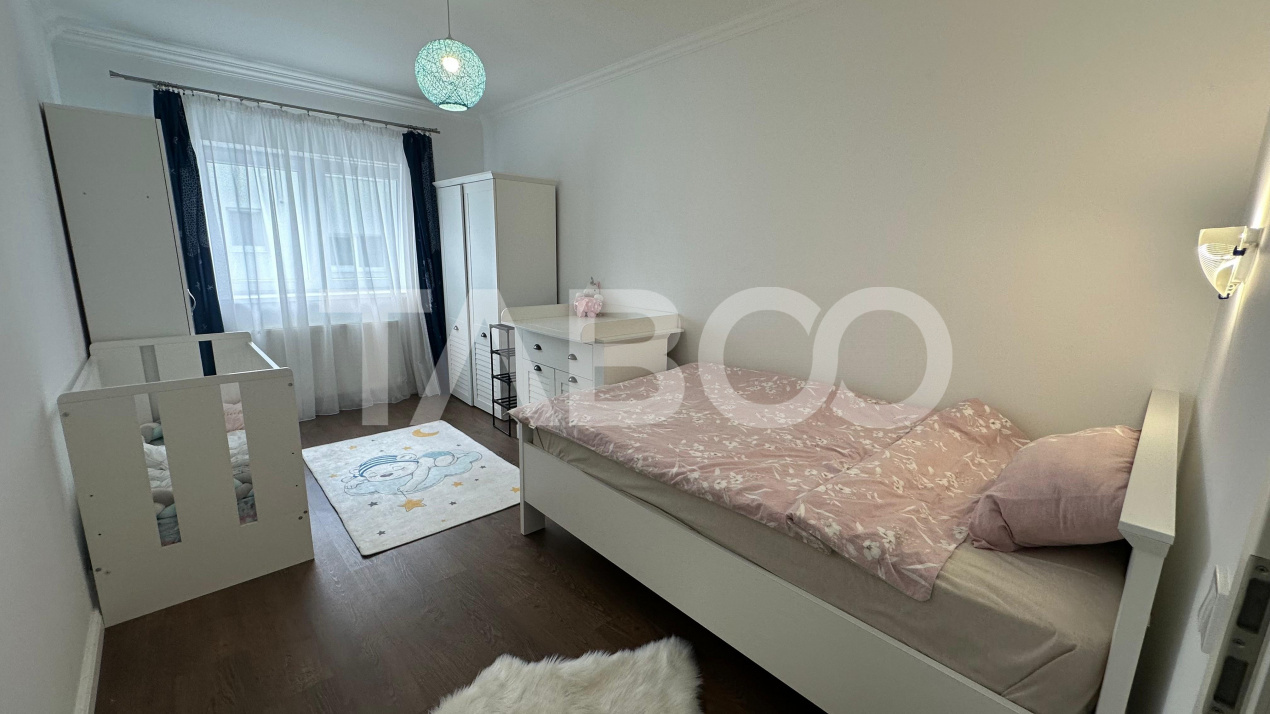 Apartament 3 camere balcon etaj 1 zona Selimbar Sibiu