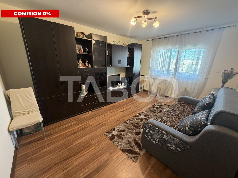 Apartament 3 camere complet renovat mobilat si utilat zona 1 Decembrie in Fagaras - 1 Decembrie 1918