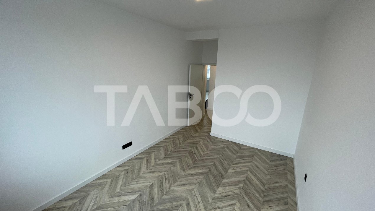 Apartament 3 camere cu balcon de vanzare in Selimbar