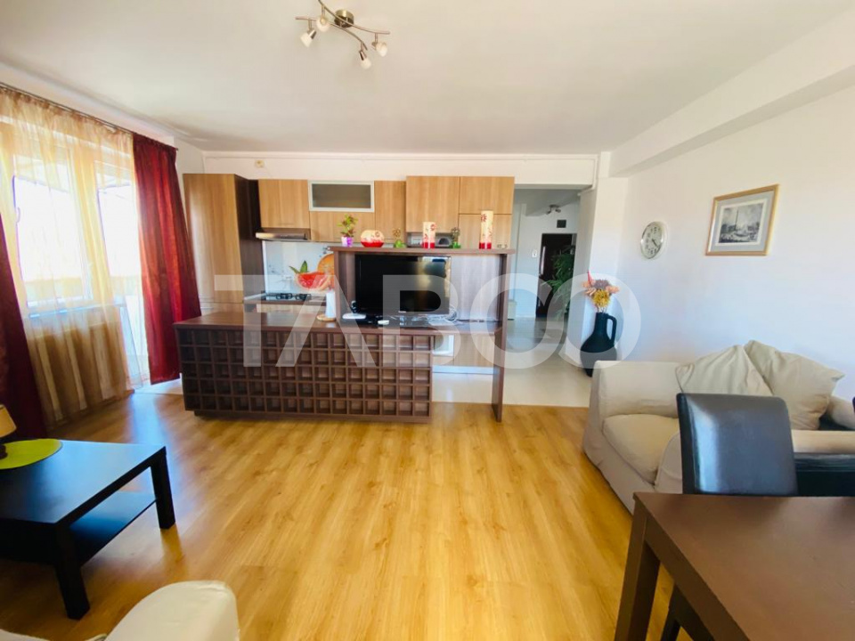 Apartament 3 camere cu garaj de inchiriat 75 mp Parcul Sub Arini Sibiu
