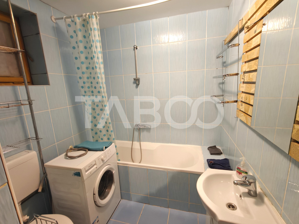 Apartament 3 camere cu geamuri spre strada Nicolae Balcescu Comision 0