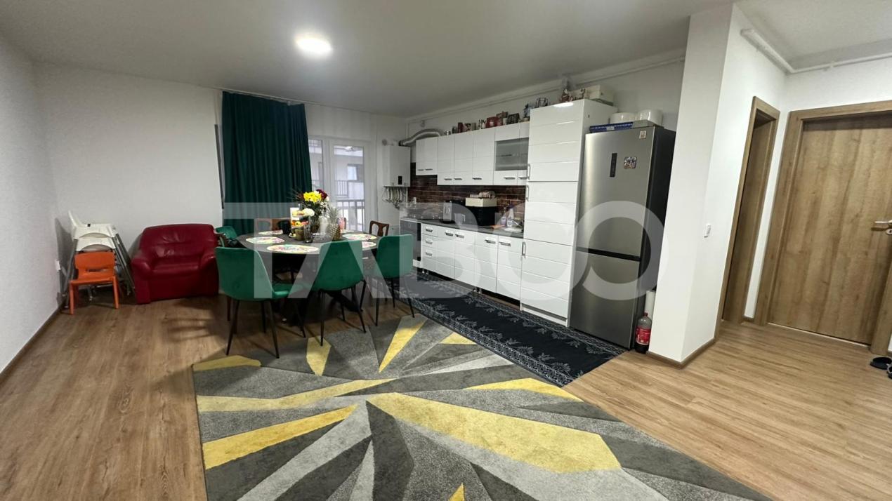 Apartament 3 camere cu loc de parcare balcon zona Doamna stanca Sibiu 