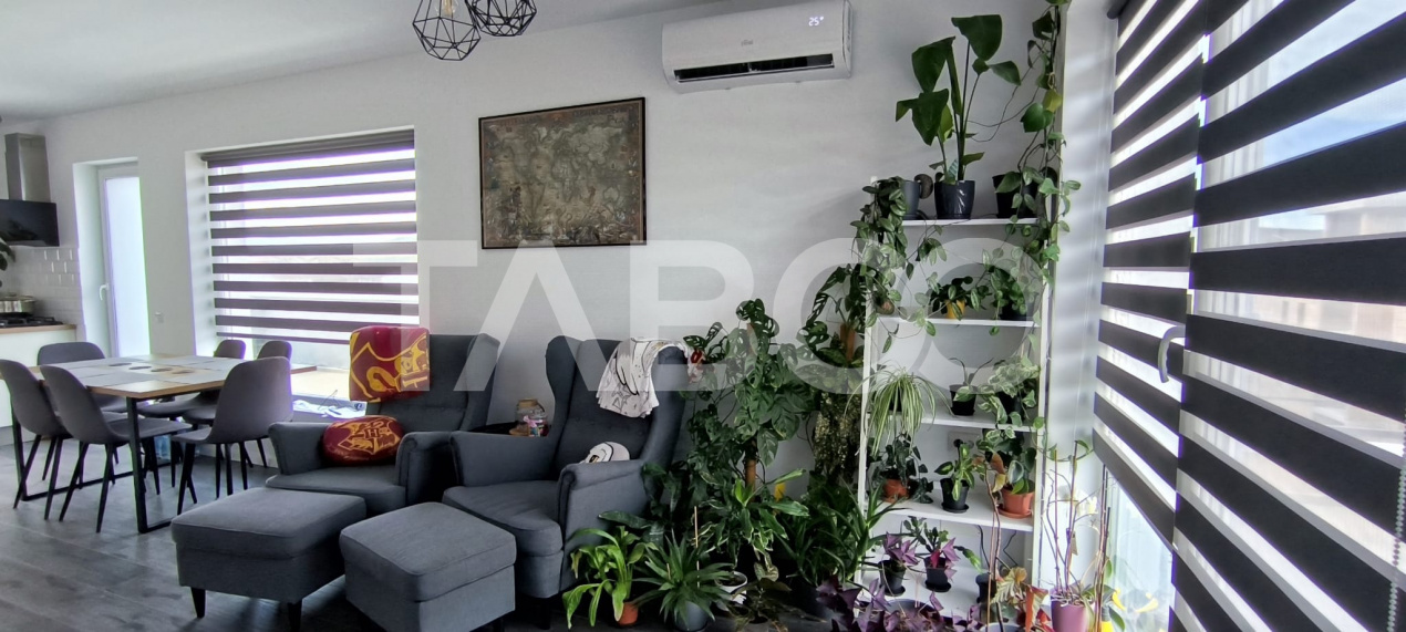 Apartament 3 camere cu terasa de 88 mp de vanzare situat in Floresti in Floresti - Cetatii