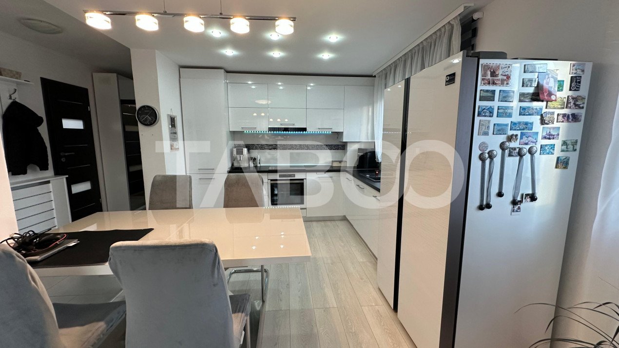 Apartament 3 camere de 70 mpu cu terasa de 70 mp   zona Arhitectilor 